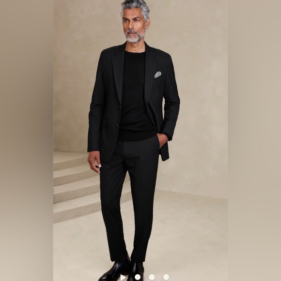 BANANA REPUBLIC MODERN CLASSIC PLAIN WEAVE SUIT JACKET SIZE 44R & PANT 35/32 - Picture 3 of 13